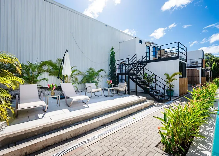 Nomad Containers - Adults Only Capsule hotel Tamarindo